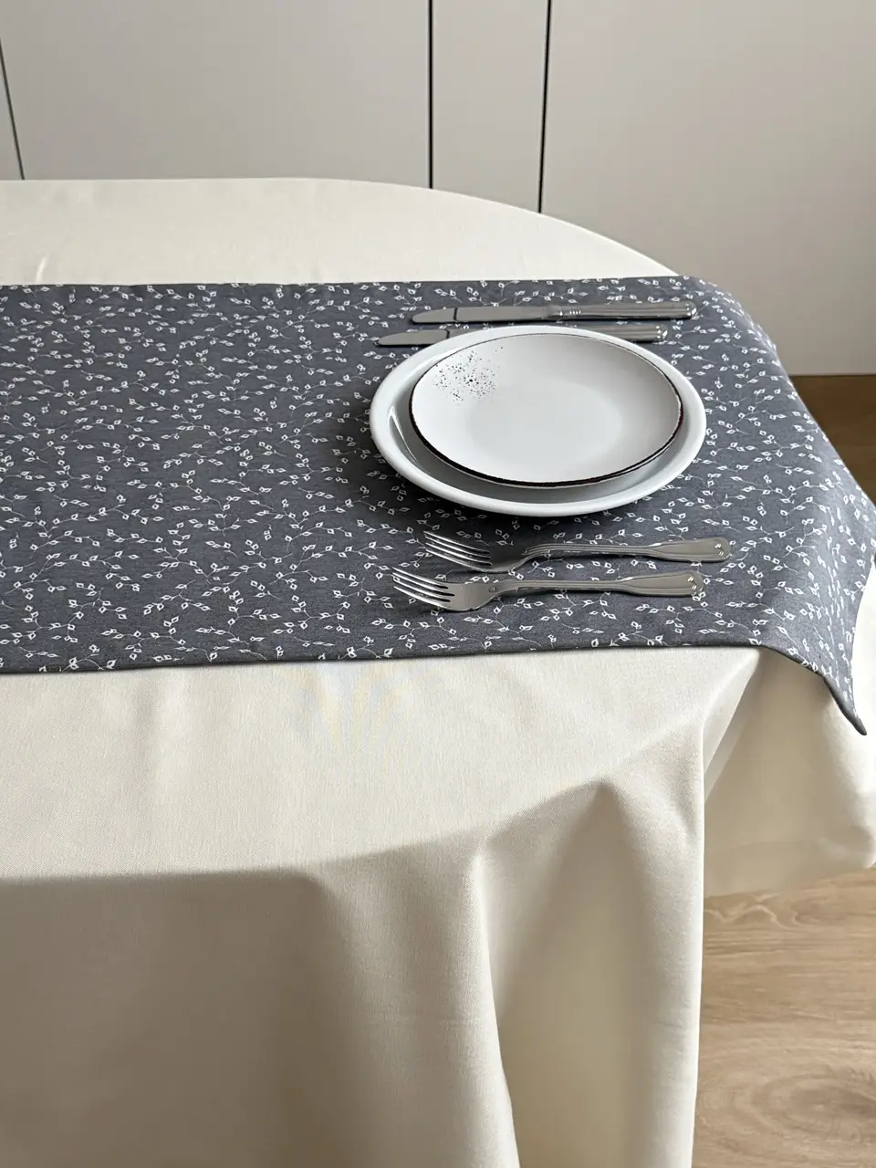 Ранер доріжка Ecotton DUCK 45x170 см для обіднього столу водовідштовхувальна сірий (V 11/ Grey)