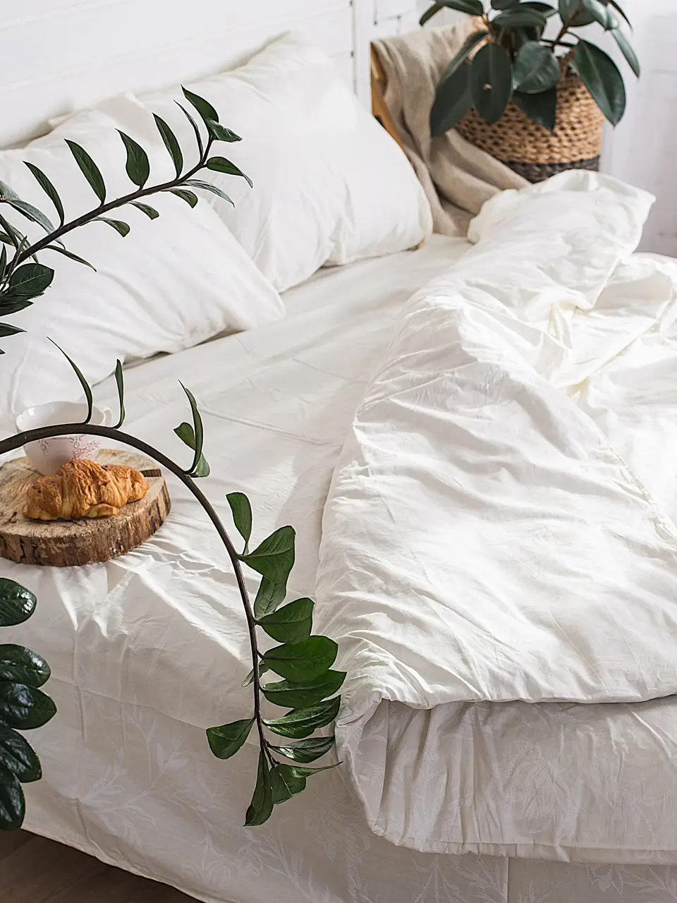 Комплект постільної білизни Ecotton полуторний 150х215 см білий із орнаментом (20-0709White)