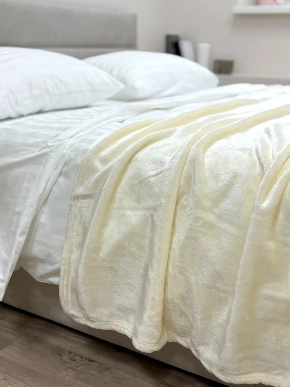 Плед Ecotton 220х240 см Well Soft світло-молочний (11-9608 Coconut milk)