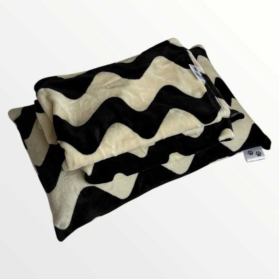 Комплект Ecotton For Pets дорожня подушка для домашніх тварин Zig-zag чорно-білий
