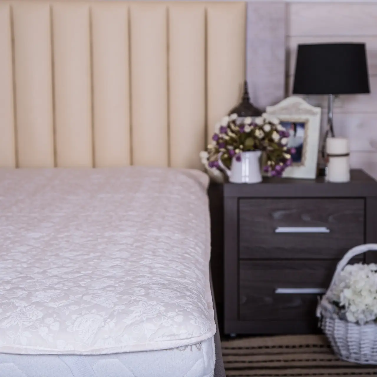 Наматрацник Ecotton 160х200 см захисний антиалергенний з резинкою по кутах бежевий (20-0256ivory)